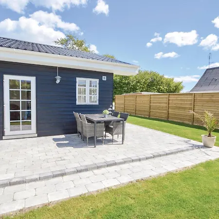 Stunning In With 2 Bedrooms And Wifi